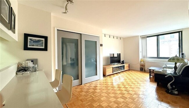 Photo - 376 Broadway Unit 7C