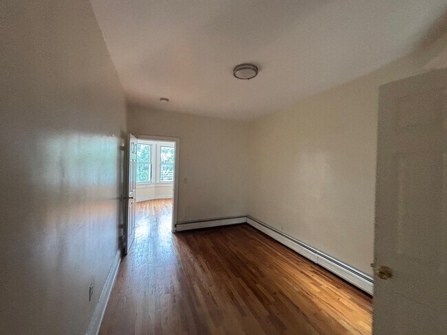Photo - 149 Wilkinson Ave Unidad 3L