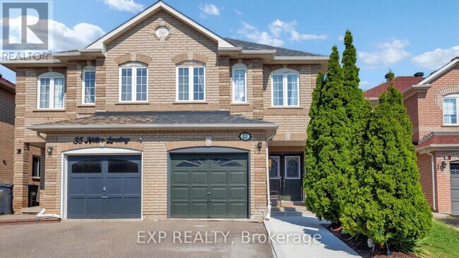 Photo - 33 Native Landing