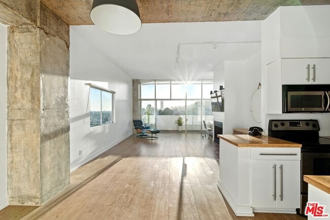 Photo - 1155 N La Cienega Blvd Unidad 5