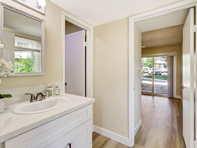 64281 Spyglass Ave Unit 29