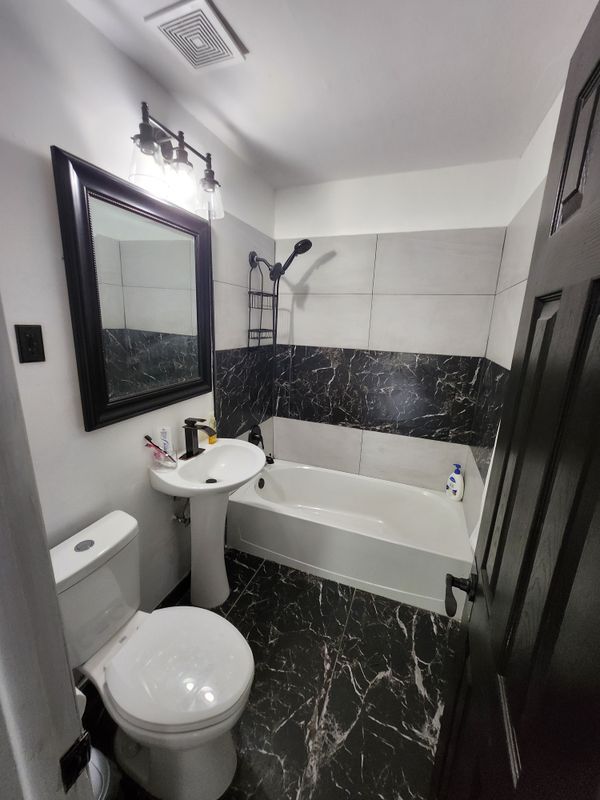 Photo - 213 SW 2nd Ct