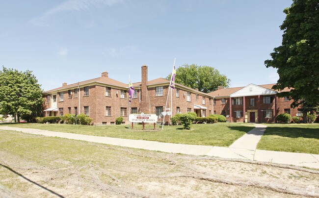 Capri Manor Apartments - Capri Manor Apartments