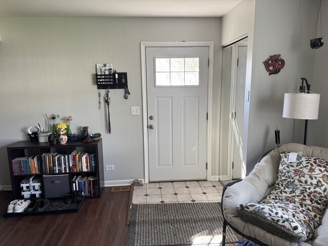 Photo - 362 Farmington Ln Unidad 0