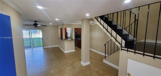 Photo - 7561 NW 16th St Condominio Unidad 2105