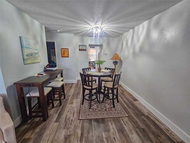 Photo - 3010 59th St S Unidad 307