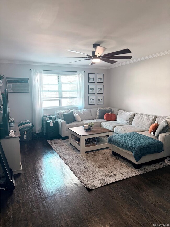 Photo - 81-10 Langdale St Unit 247A