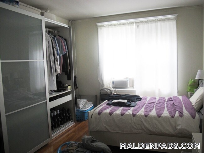 Photo - 88 Maple St Unit 1