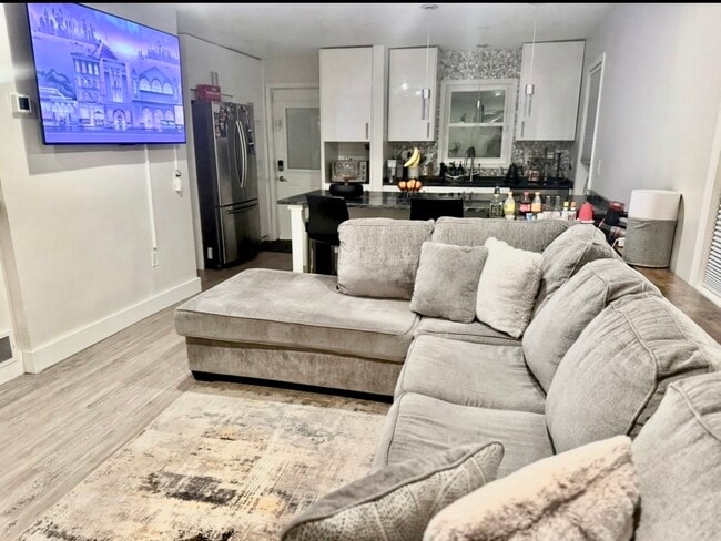 Photo - 2316 Victory Dr