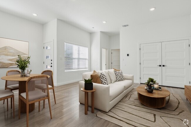 Building Photo - Algarita Fredericksburg Rental