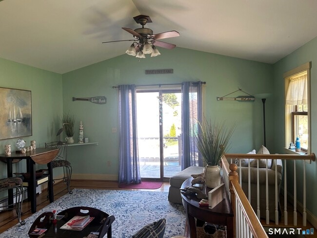 Photo - 332 Shore Dr