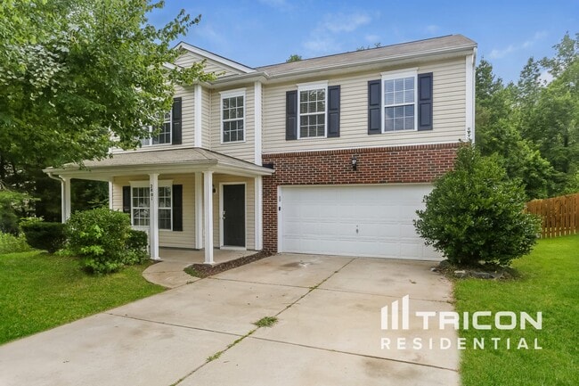 Building Photo - 2801 Buckleigh Dr