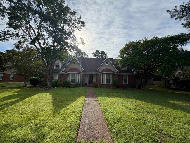 Building Photo - 956 Rolling Oaks Ln