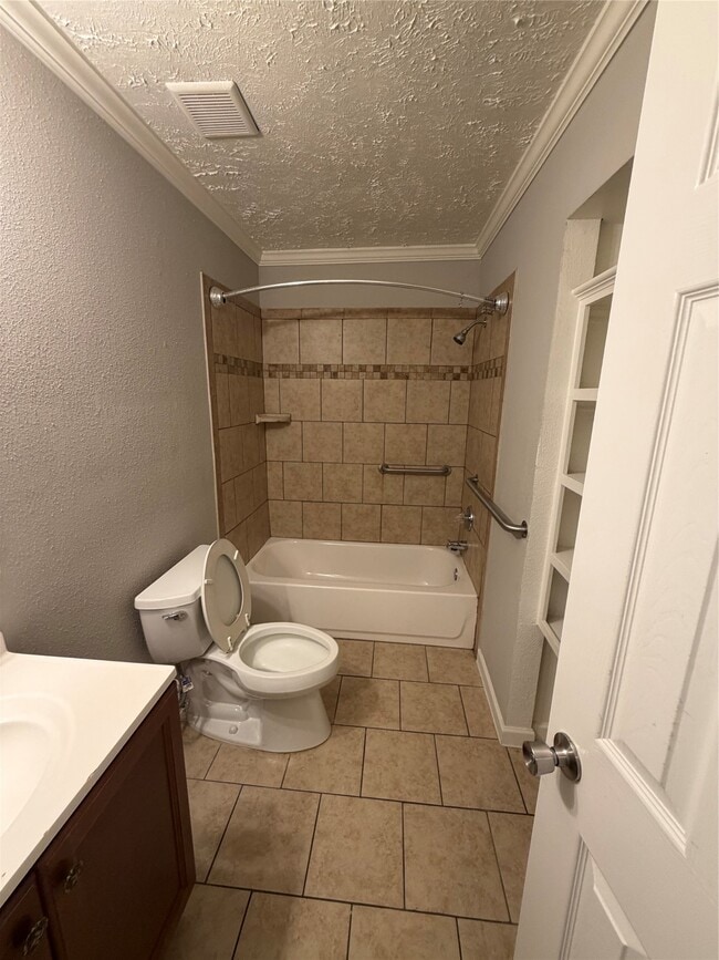 Photo - 8662 Pearl Point St