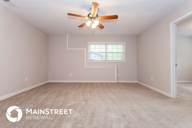 Photo - 5515 Hall Cir