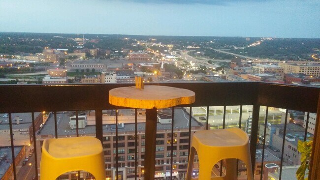 Photo - 78 10th St E Condo Unit The Pointe of St. Paul