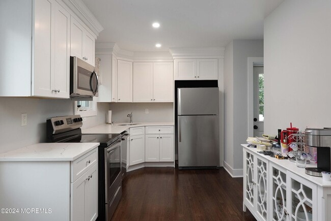 Photo - 67 E Highland Ave
