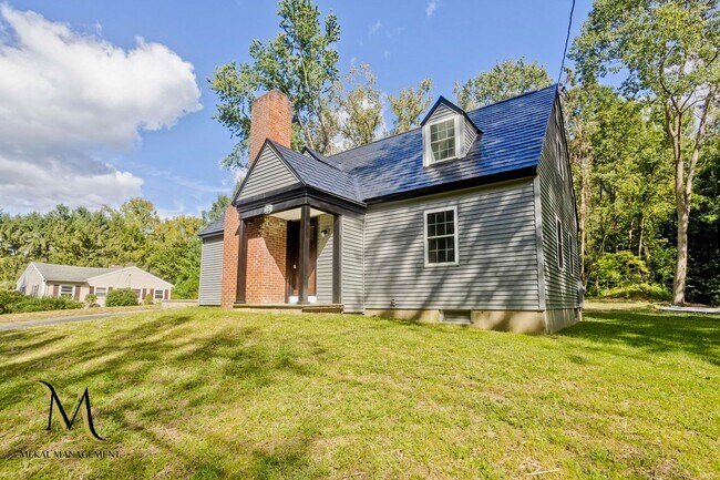 28 Hillside Ave