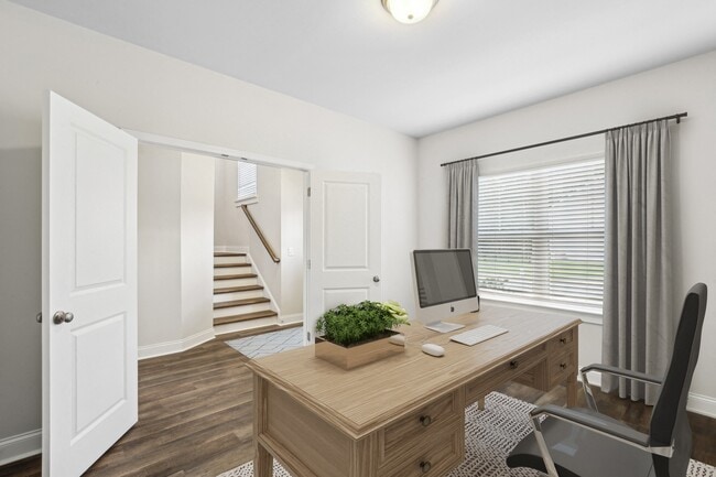 Private office space at the entrance of the home