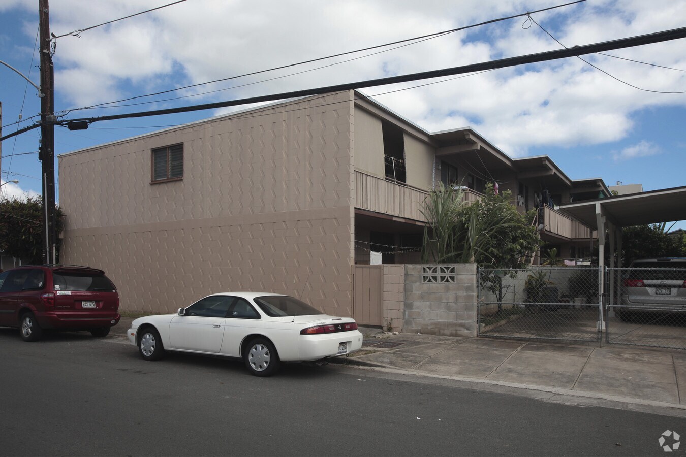 Photo - 2805 Winam Ave