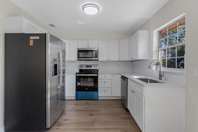 Photo - 14717 Sunset St