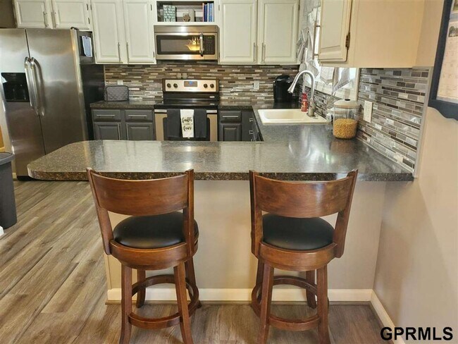 Photo - Home For Rent Bellevue.