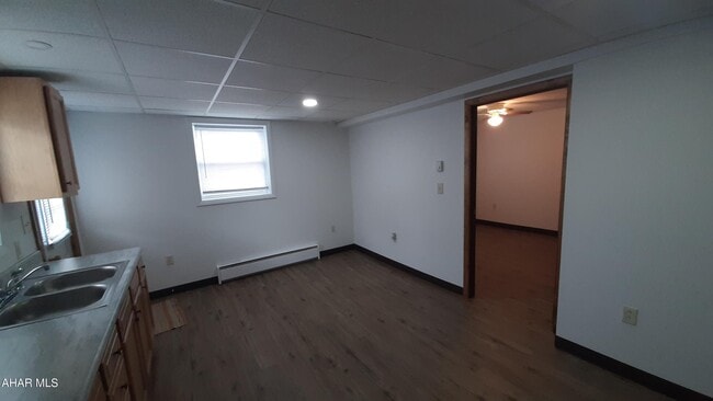 Photo - 500 Gallitzin Rd