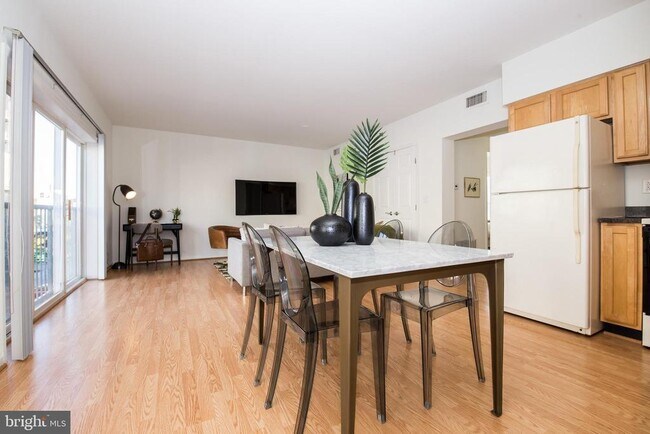 Photo - 1030 N 2nd St Unit 203