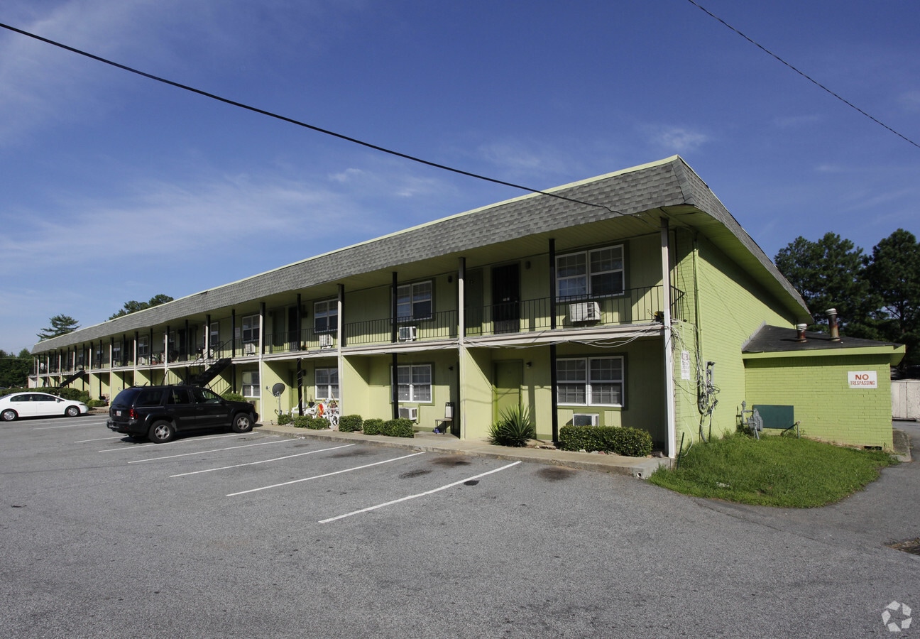 Green Springs Apartments - Green Springs Apartments