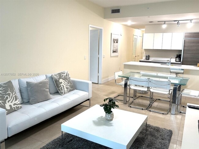 Photo - 1100 S Miami Ave Unit 811