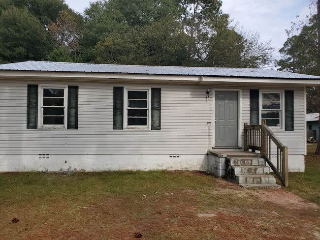 Building Photo - 108 Celia Dr Rental