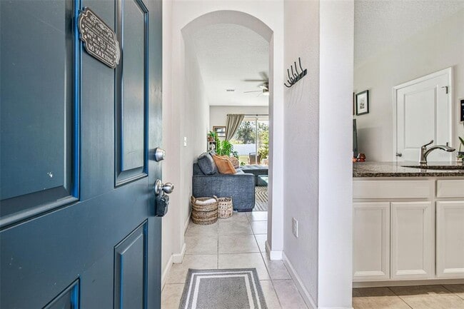 Photo - 2123 Laceflower Dr