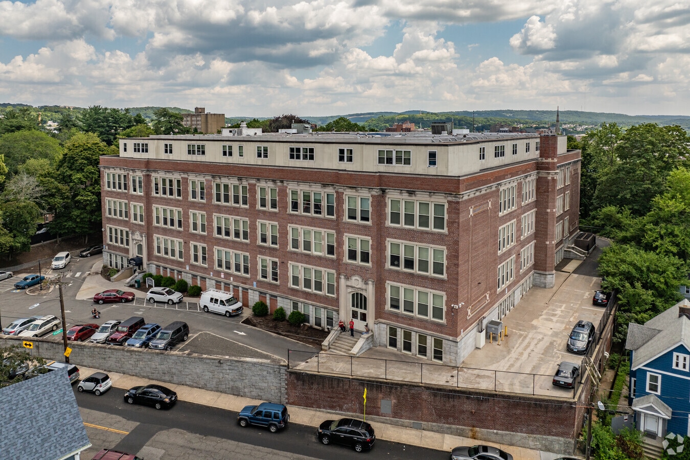 42 Pine St Waterbury, CT 06710 - Wilby Schoolhouse Apartments