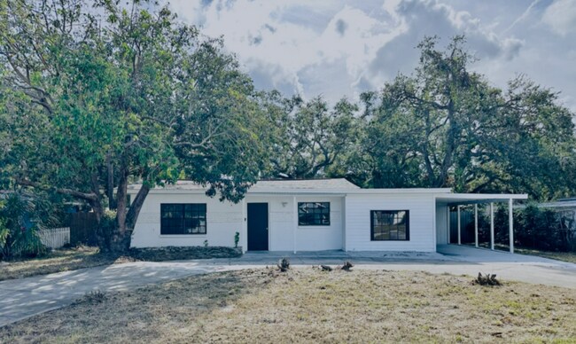 Photo - 2928 W Elrod Ave