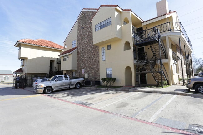 Photo - Regal Villas