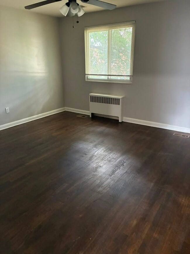 Photo - 7970 Riggs Rd