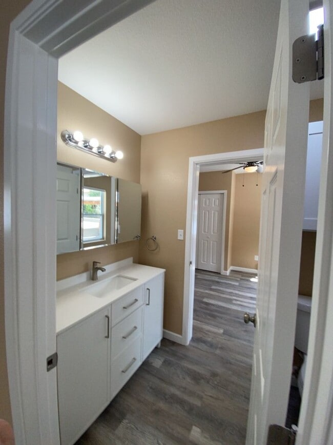 Photo - 928 Park St Unidad 928 Park St, Upper