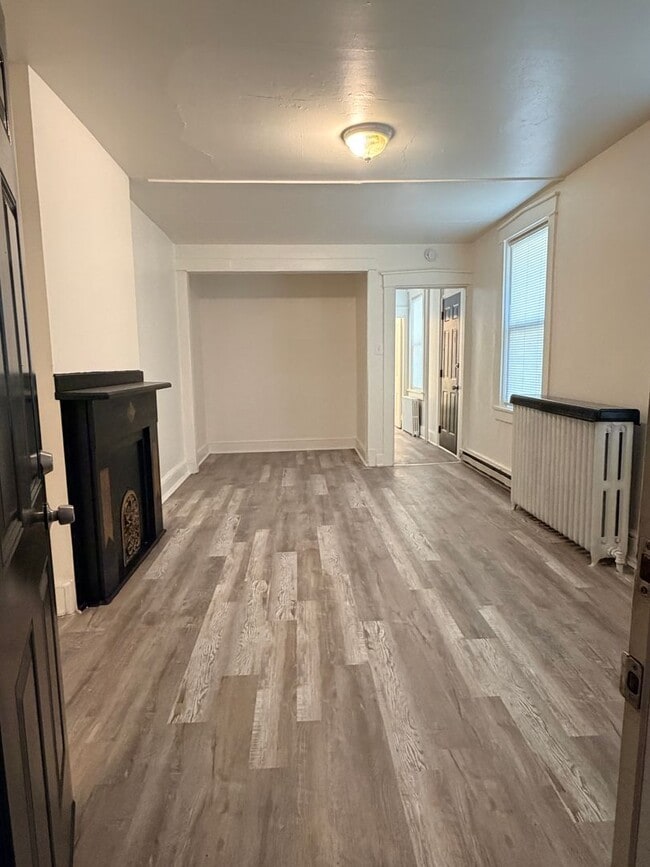 Photo - 142 S Prince St Unit Apt 2