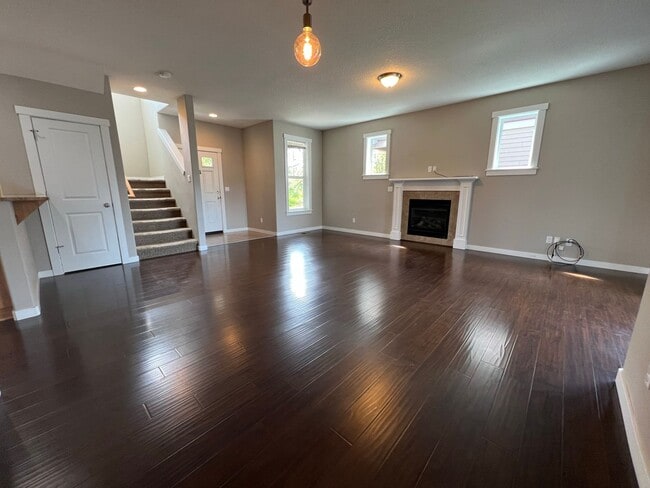Photo - Application Pending - 3 Bedroom House For Rent In Hood River