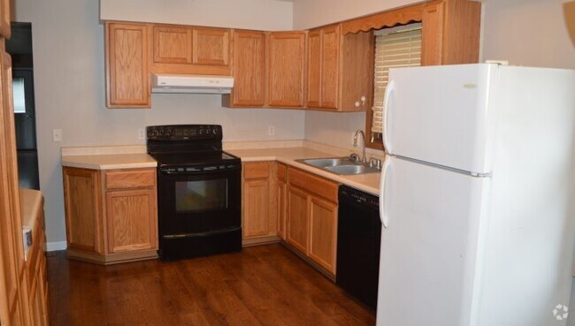 Building Photo - 4505 Diamond Dr Rental