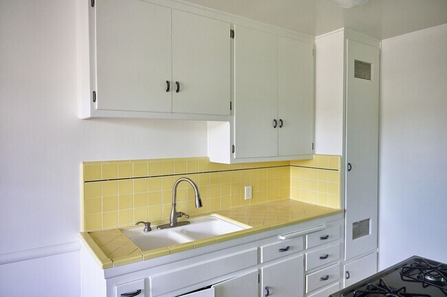 Photo - 5501 Orange Ave