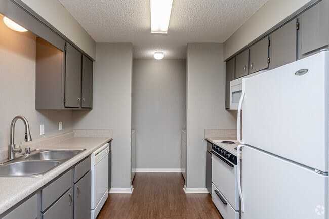 Interior Photo - Cottages of Fort Smith Rental