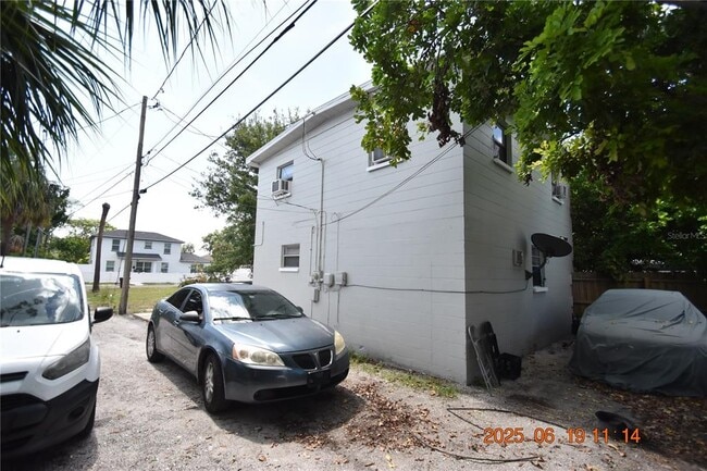 Photo - 1909 13th Ave S
