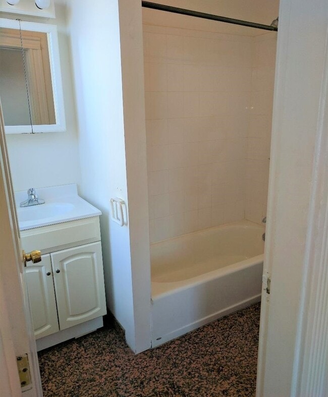 Photo - 1318 Commonwealth Ave