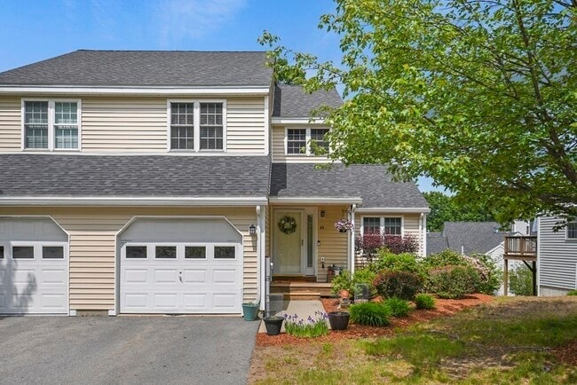 Building Photo - 20 Mountain Laurel Ln Unit 24