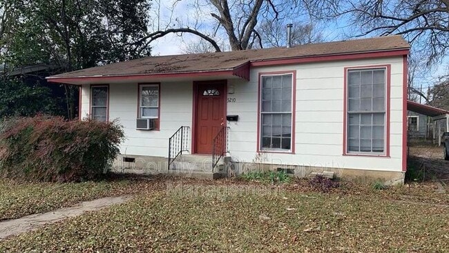 Building Photo - 5210 Guadalupe St