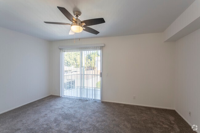 2 BR, 1 BA - 930 SF - The Sands