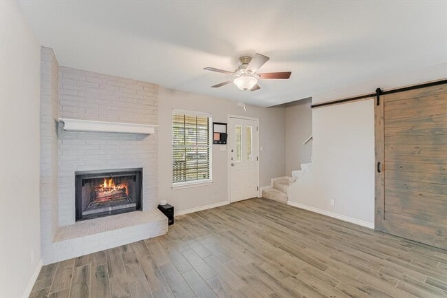 Photo - 7800 Northcrest Blvd Unidad 404