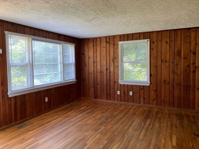 Photo - 2825-2827 Kulman Pl Unit 2825