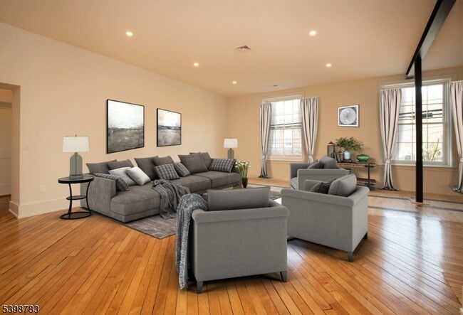 Photo - 71 N Main St Unit 201